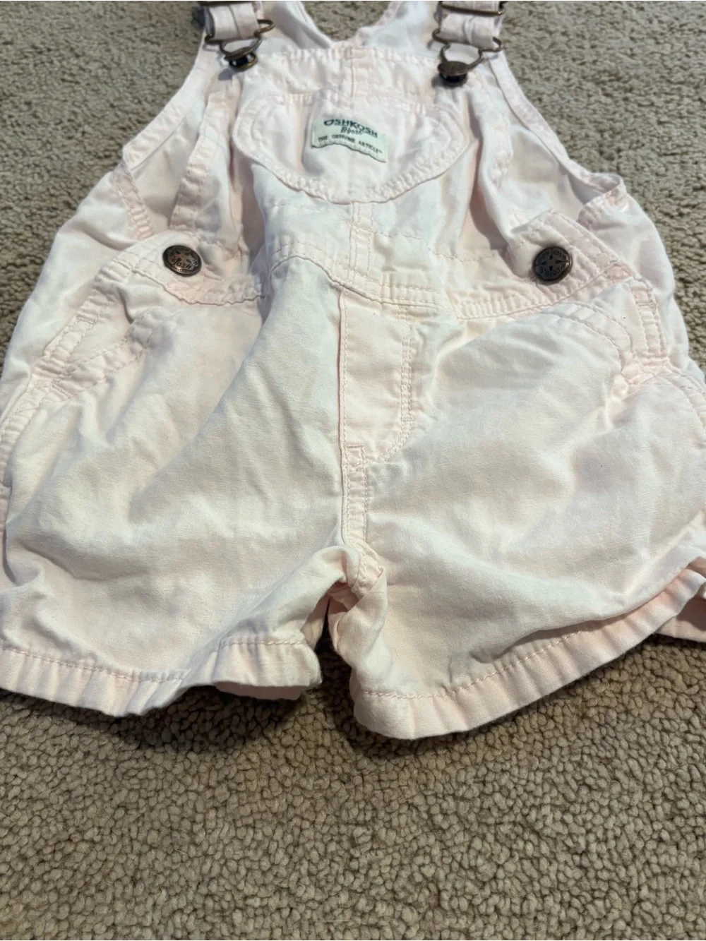OshKosh B'gosh Light Pink Heart Button Short Overalls Size 2T